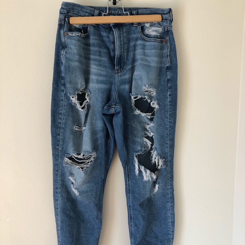 American Eagle stretch ripped mom jeans